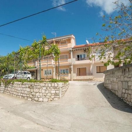 Apartments Dusa Banjol Екстериор снимка