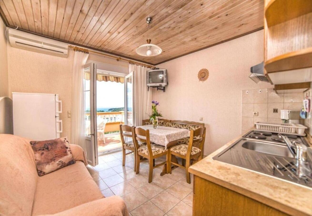 Apartments Dusa Banjol Екстериор снимка